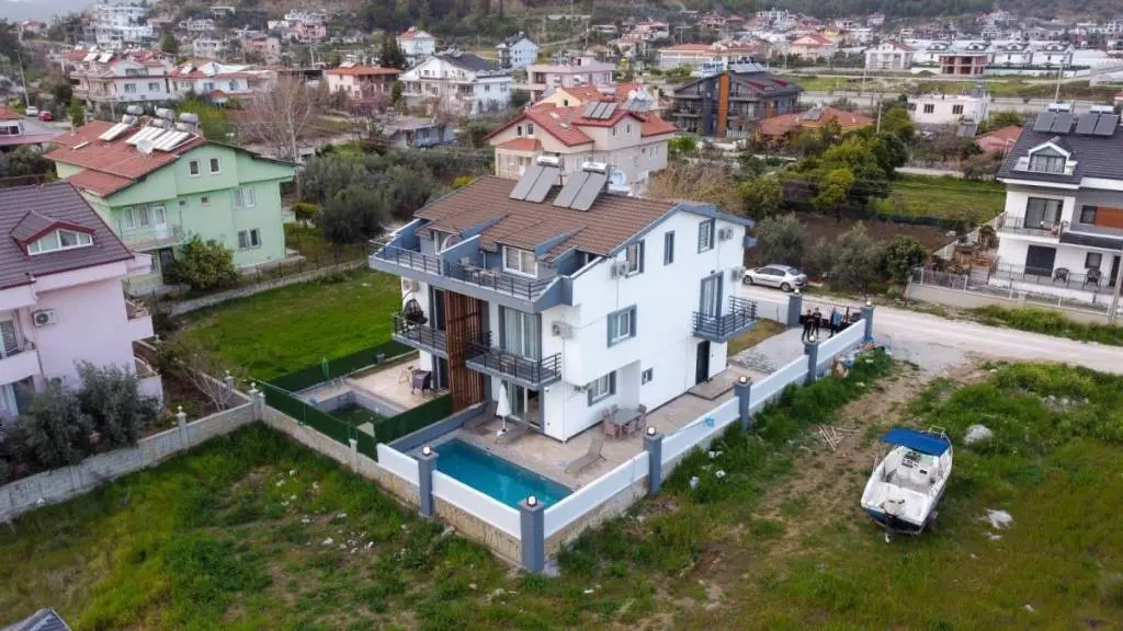 House in Karagedik